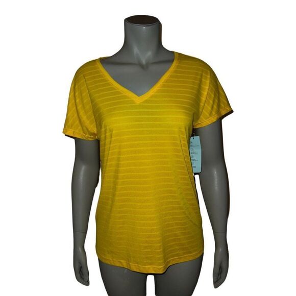 ID Ideology Bright Yellow Shadow Stripe T-Shirt Medium NWT - Picture 2 of 10